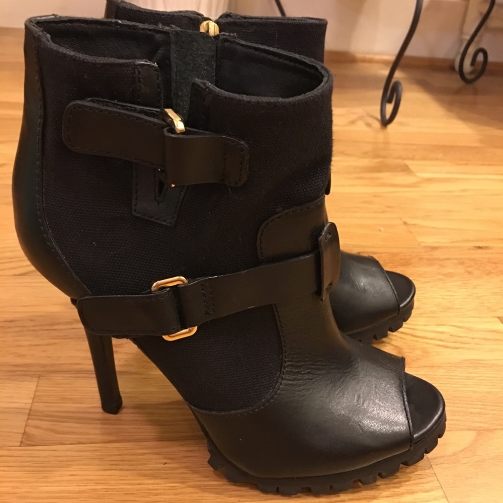 Tory Burch Black Open Toe Booties Size 9.5